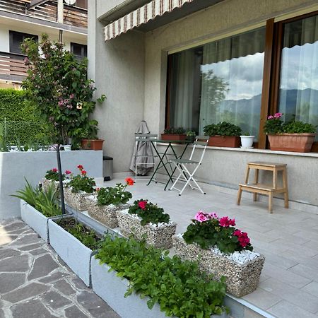 Green House Next - Lovely Apartment For Family And Free Parking 레비코온천 외부 사진