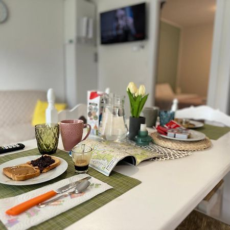 Green House Next - Lovely Apartment For Family And Free Parking 레비코온천 외부 사진