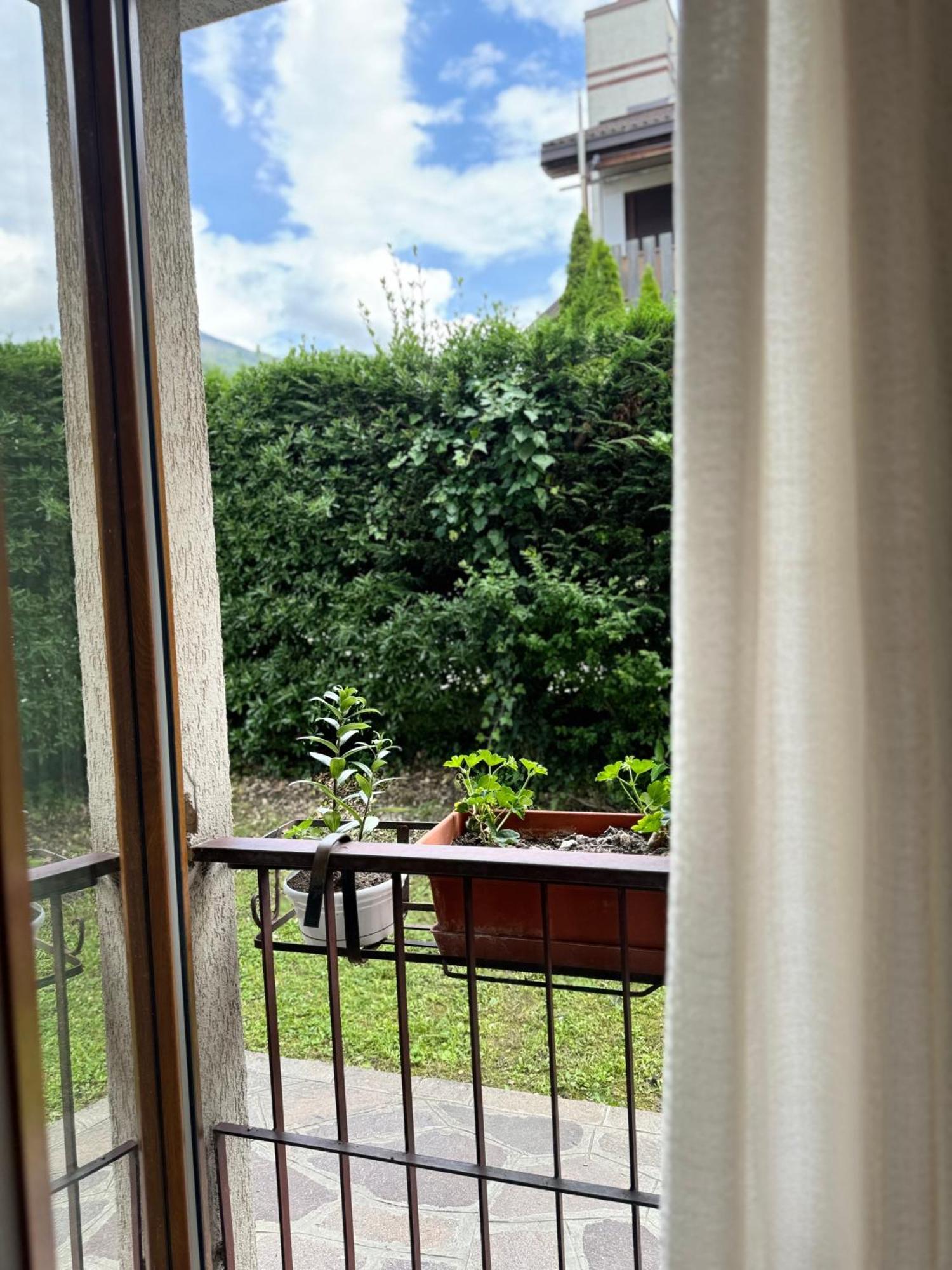 Green House Next - Lovely Apartment For Family And Free Parking 레비코온천 외부 사진